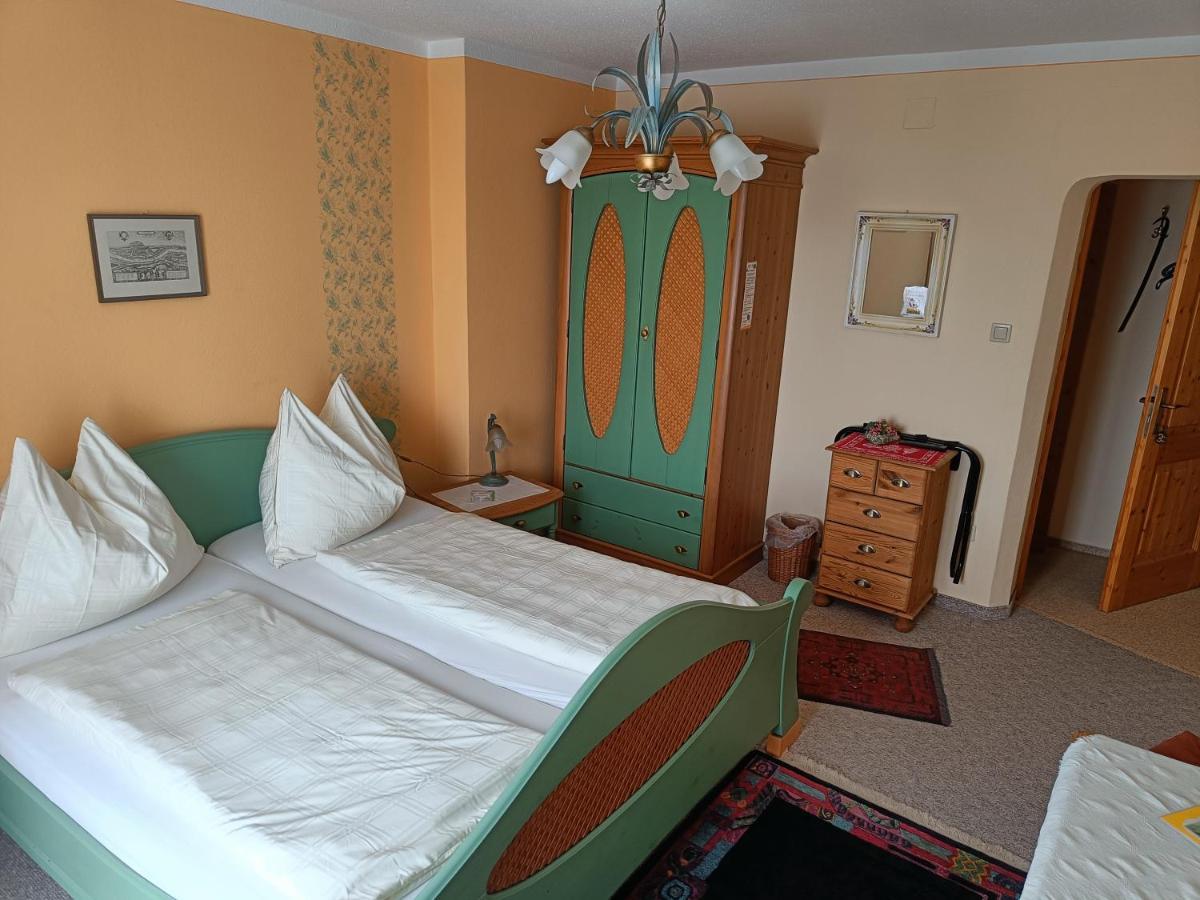 Haus Sundl - Privatzimmer Эммерсдорф-на-Дунае Экстерьер фото
