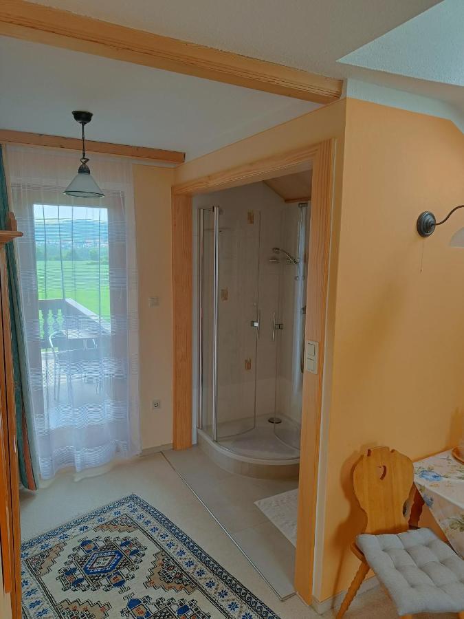 Haus Sundl - Privatzimmer Эммерсдорф-на-Дунае Экстерьер фото